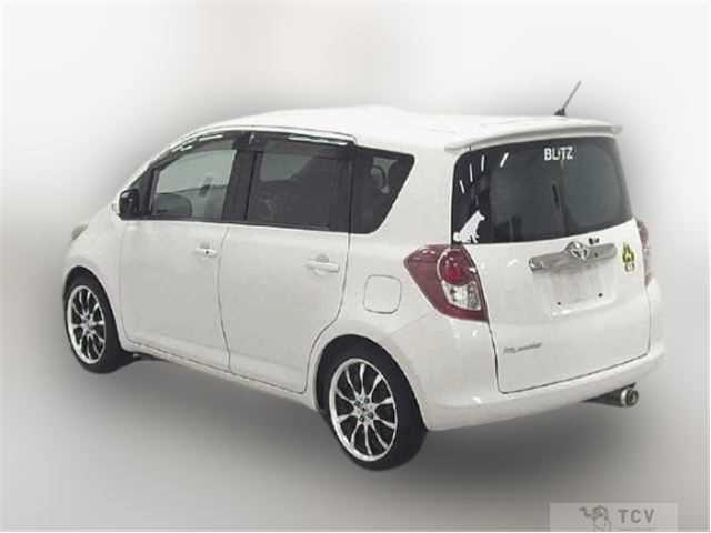 2010 Toyota Ractis