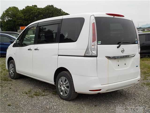 2013 Nissan Serena