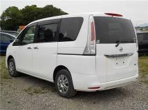 2013 Nissan Serena