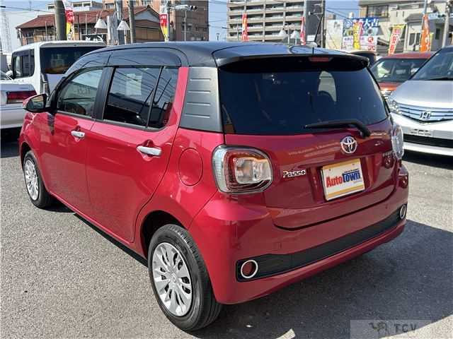 2017 Toyota Passo