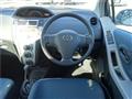 2006 Toyota Vitz