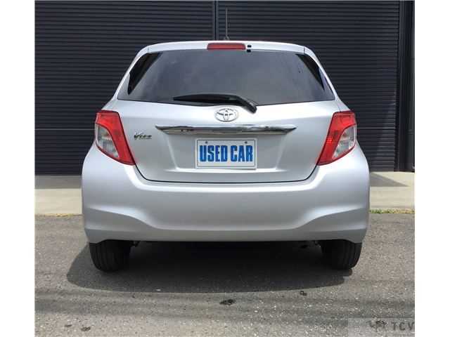 2011 Toyota Vitz