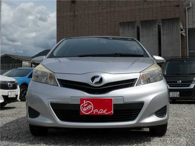 2011 Toyota Vitz
