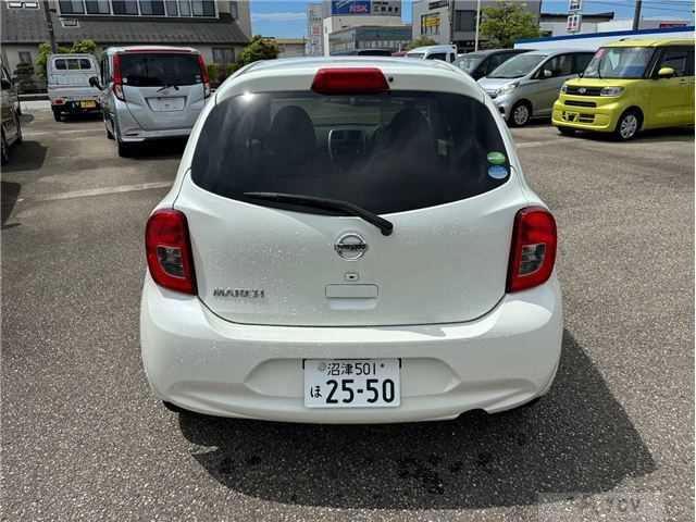 2018 Nissan March