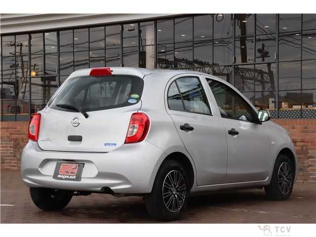 2013 Nissan March