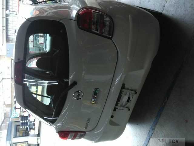 2011 Nissan March