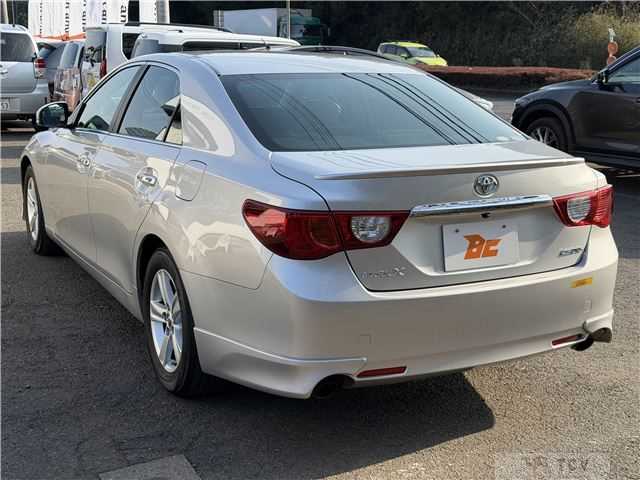 2010 Toyota Mark X