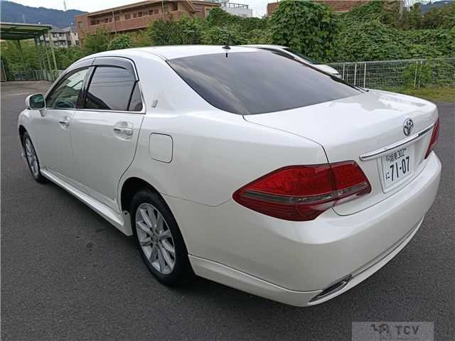 2008 Toyota Crown