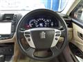2011 Toyota Crown