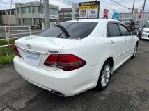 2010 Toyota Crown
