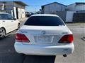 2005 Toyota Crown