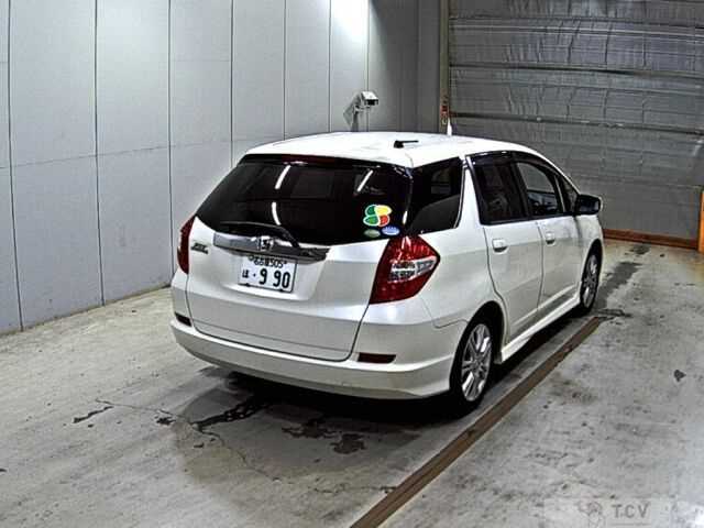 2012 Honda Fit shuttle