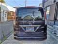 2011 Nissan Serena