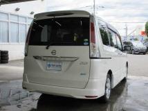 2011 Nissan Serena