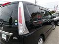 2011 Nissan Serena