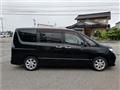 2011 Nissan Serena