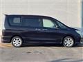 2011 Nissan Serena