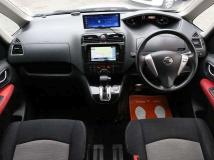 2011 Nissan Serena