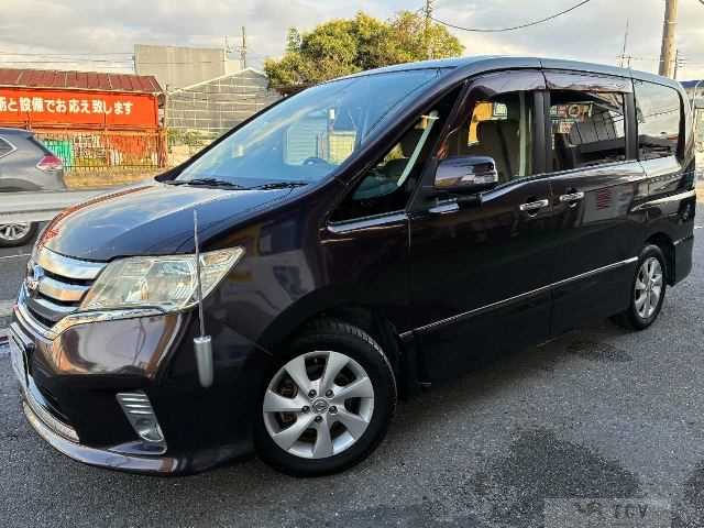 2011 Nissan Serena