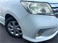 2011 Nissan Serena