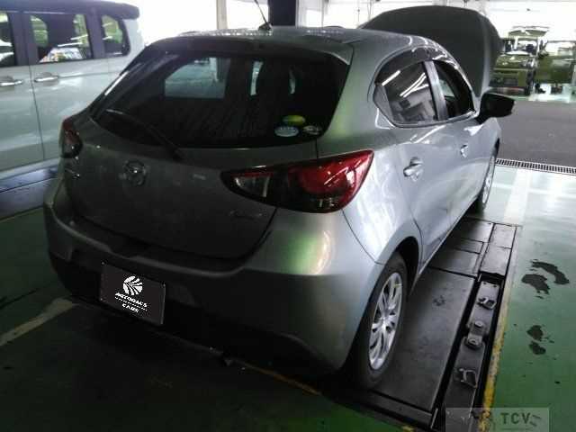 2015 Mazda Demio