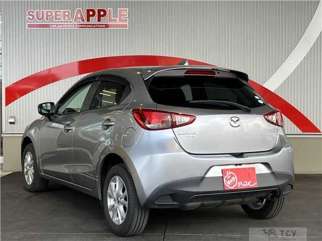 2015 Mazda Demio