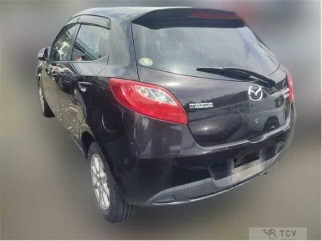 2013 Mazda Demio