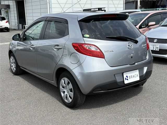 2013 Mazda Demio
