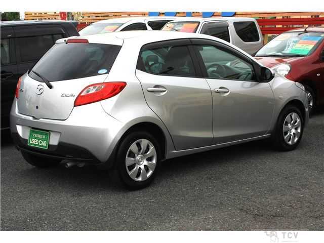 2012 Mazda Demio