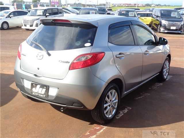 2011 Mazda Demio