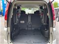 2009 Nissan Serena