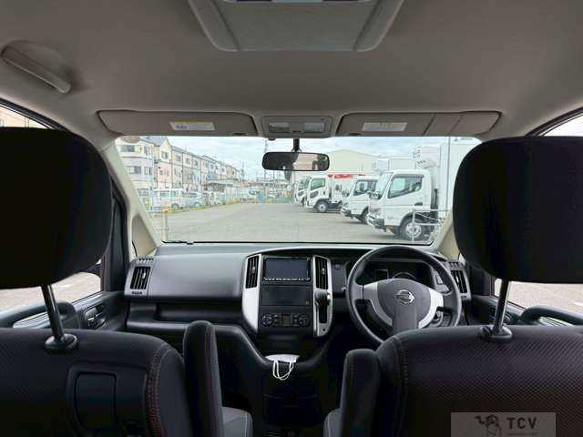 2010 Nissan Serena