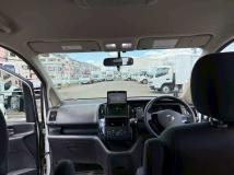 2010 Nissan Serena