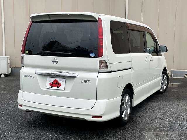 2008 Nissan Serena