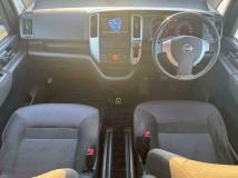 2009 Nissan Serena