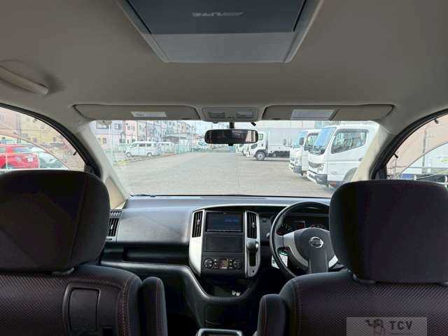 2010 Nissan Serena