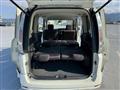 2009 Nissan Serena