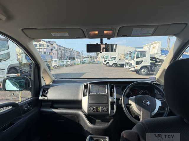 2010 Nissan Serena