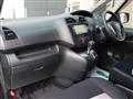 2012 Nissan Serena