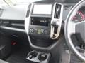 2010 Nissan Serena