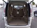 2006 Nissan Serena