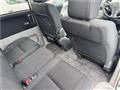 2006 Toyota Voxy