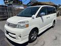 2007 Toyota Voxy