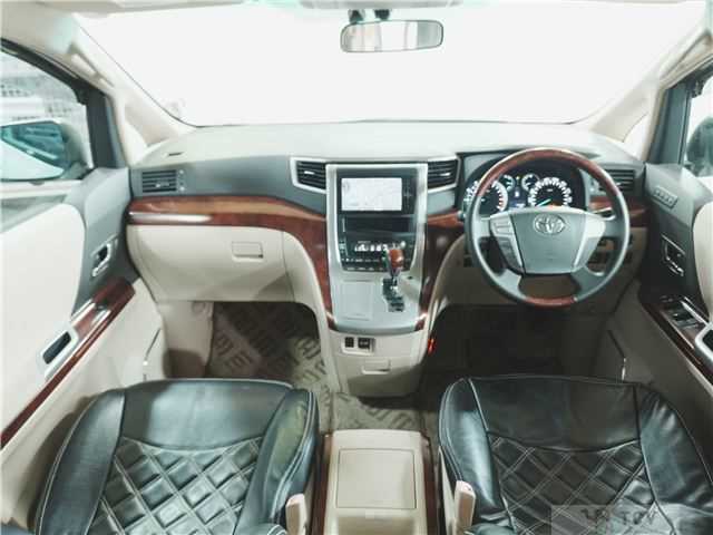 2010 Toyota Alphard