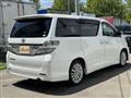 2013 Toyota Vellfire