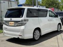 2013 Toyota Vellfire