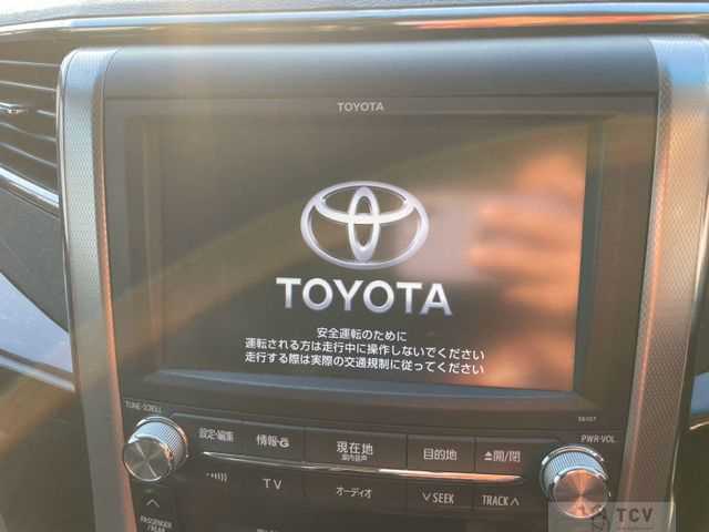 2012 Toyota Alphard