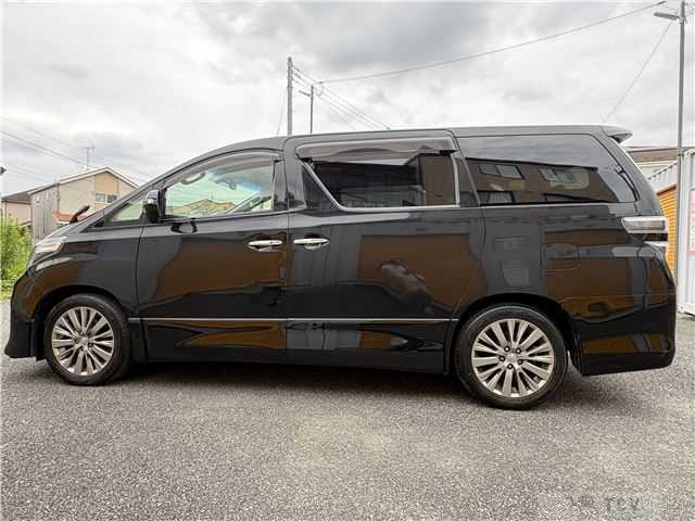 2015 Toyota Alphard