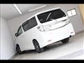 2014 Toyota Vellfire