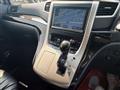 2013 Toyota Vellfire